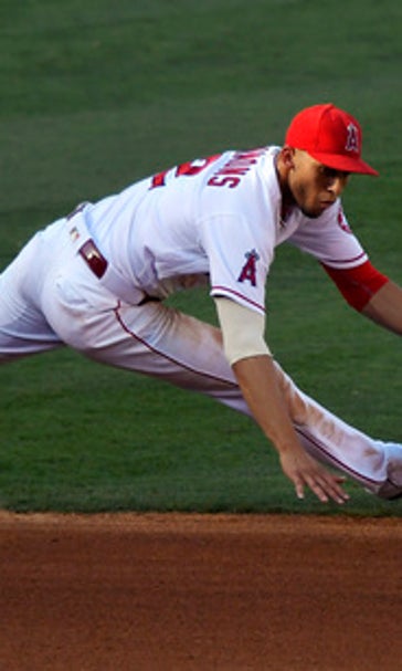 Ricky Nolasco throws 4-hit gem as Angels sweep Reds, 3-0